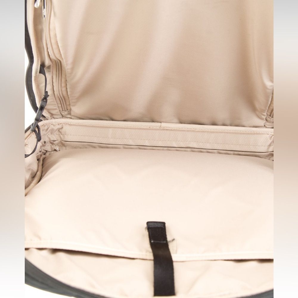 Tumi Sydney Compact Carry On - Picture 7 of 11